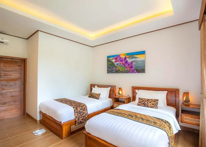Uma Nandhi Ubud *