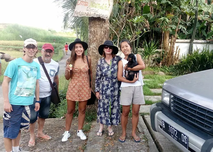 Uma Nandhi Ubud *